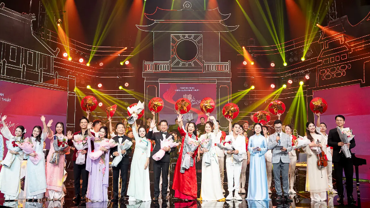 Đêm nhạc 'Một dải non sông - Hà Nội - Huế - Sài Gòn'